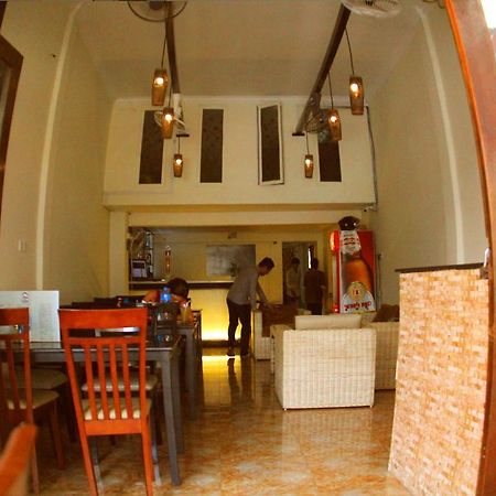 פנום פן B52 Hostel מראה חיצוני תמונה