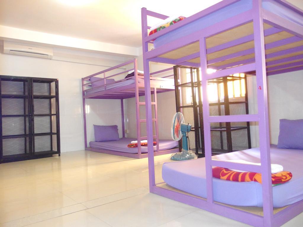 פנום פן B52 Hostel חדר תמונה