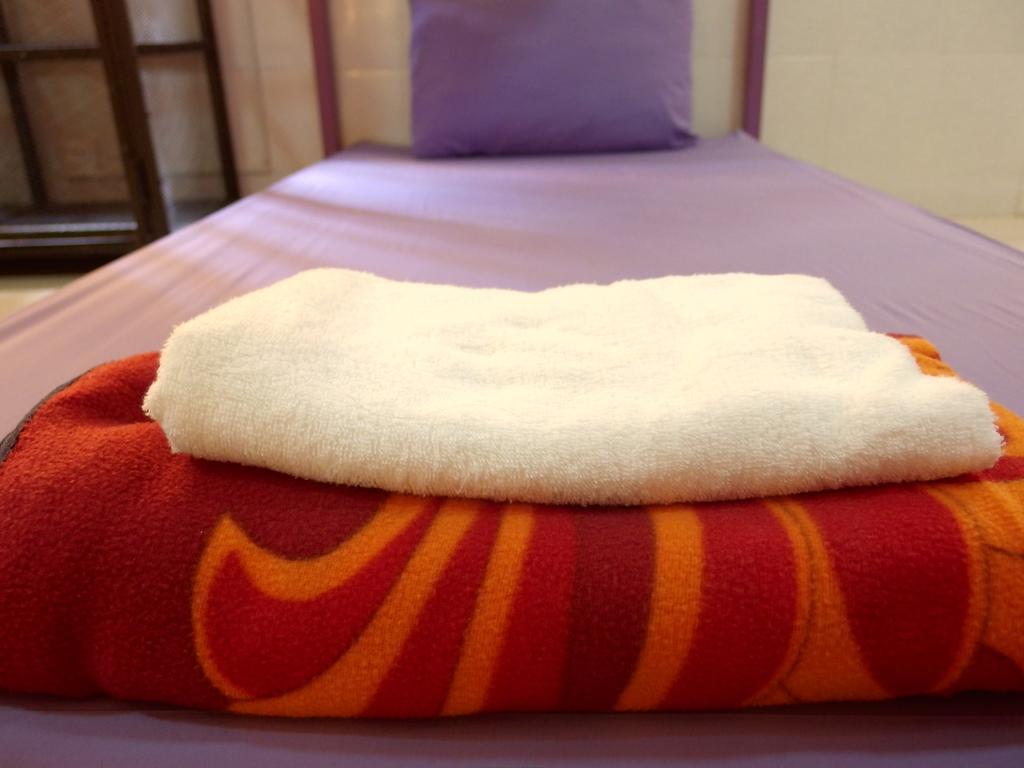 פנום פן B52 Hostel חדר תמונה