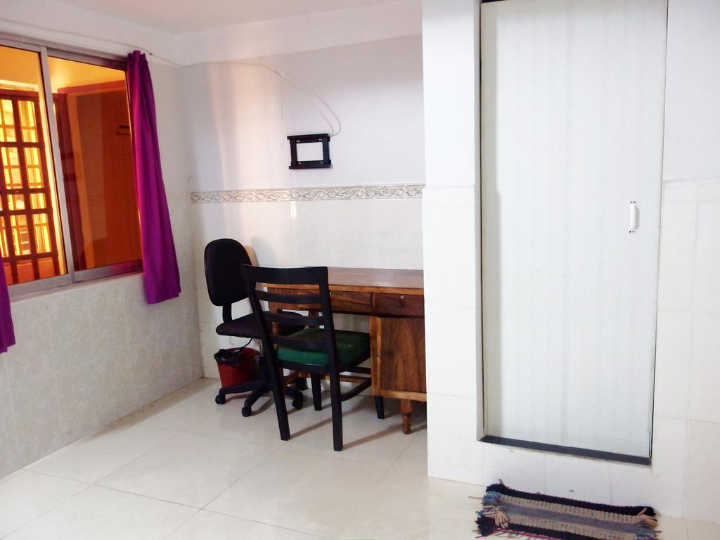פנום פן B52 Hostel חדר תמונה
