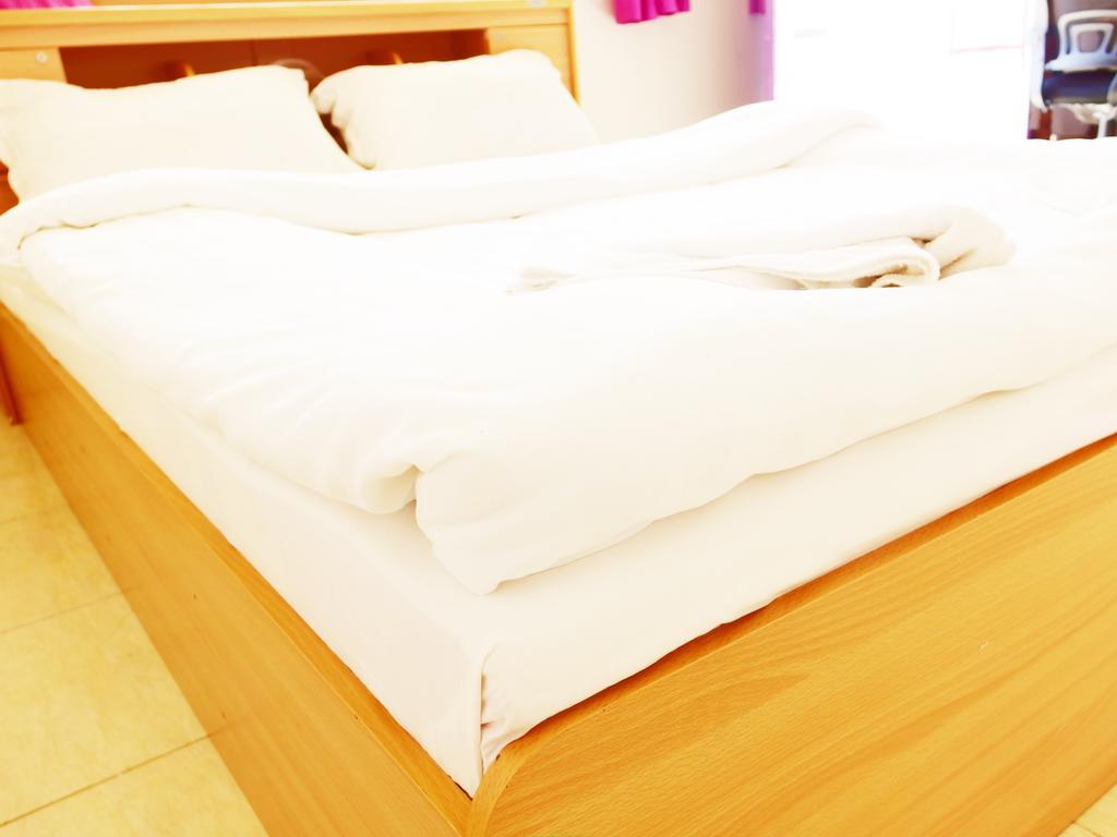 פנום פן B52 Hostel חדר תמונה