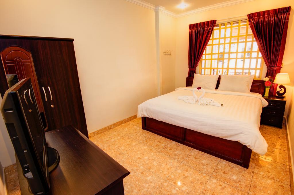 פנום פן B52 Hostel מראה חיצוני תמונה