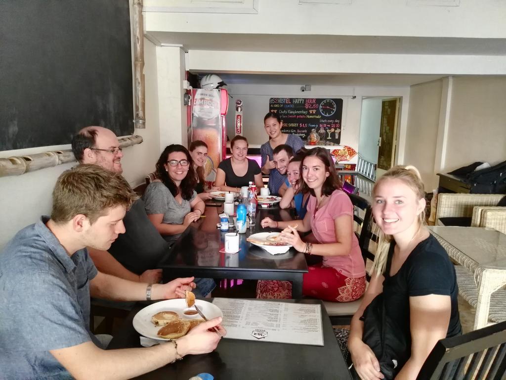 פנום פן B52 Hostel מראה חיצוני תמונה